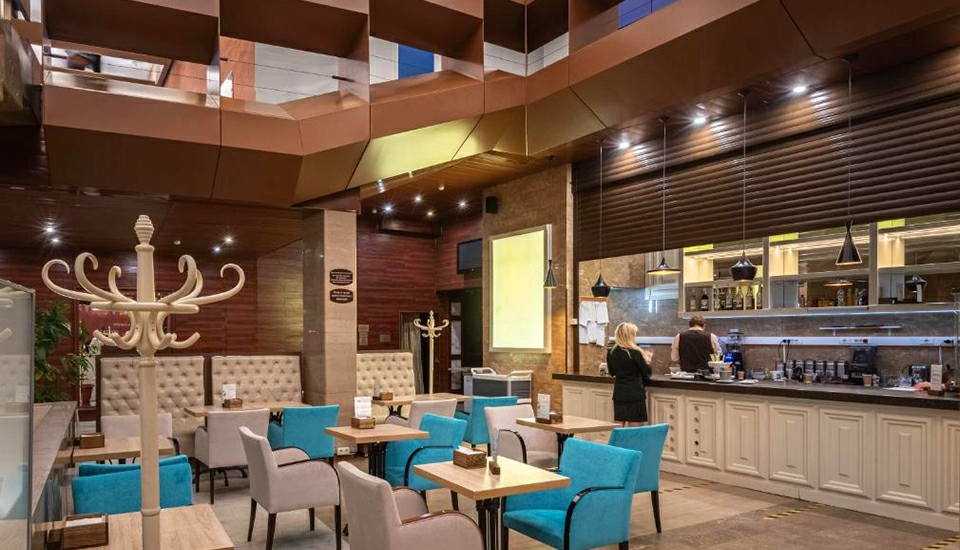 هتل کاسموس مسکو